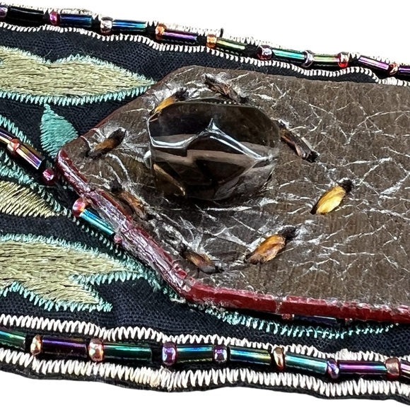 Streets Ahead Anthro Vintage-Inspired Embroidered Leather and Fabric Belt - Picture 5 of 16